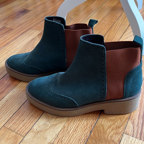 Nice Things Paloma S Suede Rubber Bottom Chelsea Boots - Picture 3 of 6